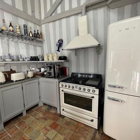 Le Loft Du Homard Bleu - Entre Ciel Et Mer - Free Parking 500M Honfleur Buitenkant foto
