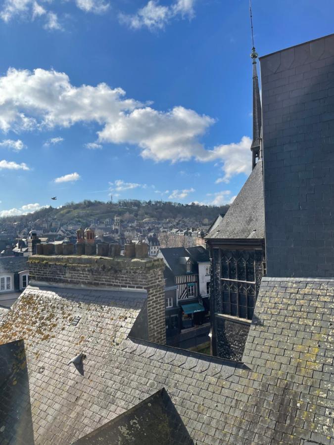 Le Loft Du Homard Bleu - Entre Ciel Et Mer - Free Parking 500M Honfleur Buitenkant foto