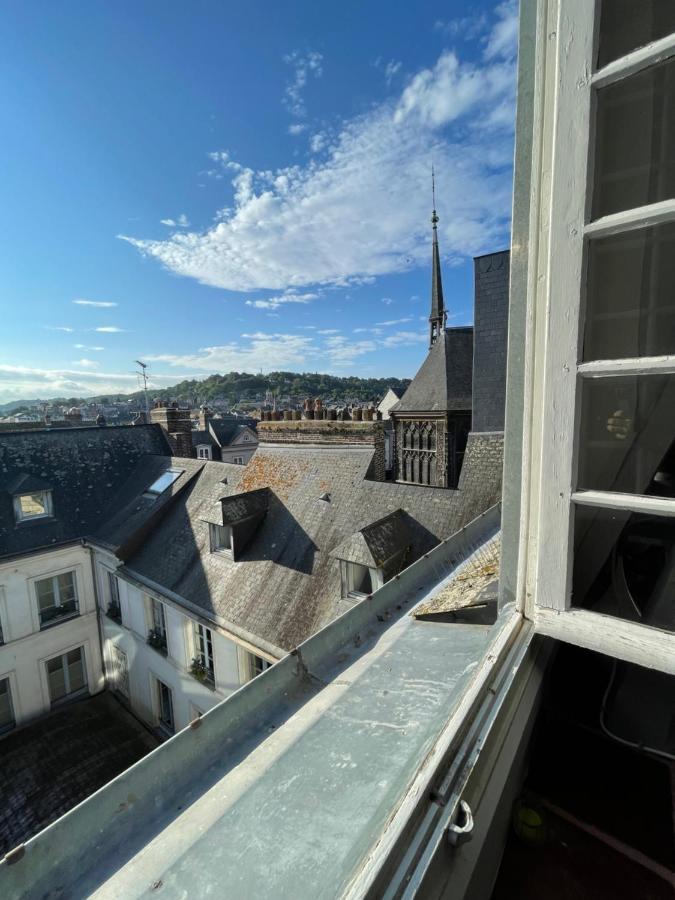 Le Loft Du Homard Bleu - Entre Ciel Et Mer - Free Parking 500M Honfleur Buitenkant foto
