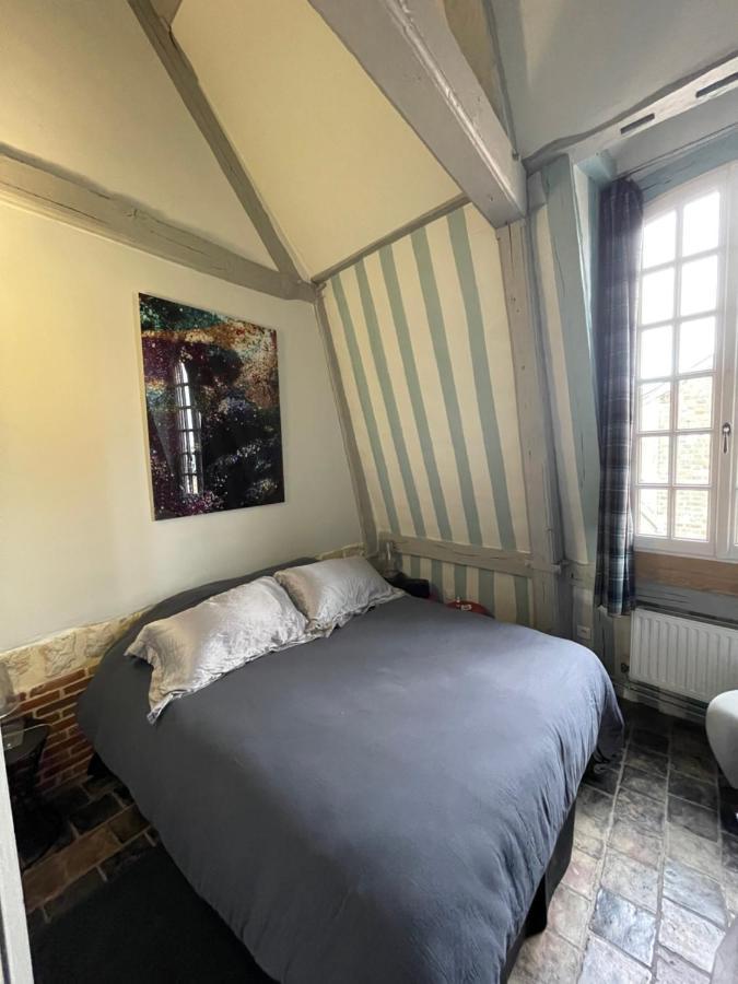 Le Loft Du Homard Bleu - Entre Ciel Et Mer - Free Parking 500M Honfleur Buitenkant foto